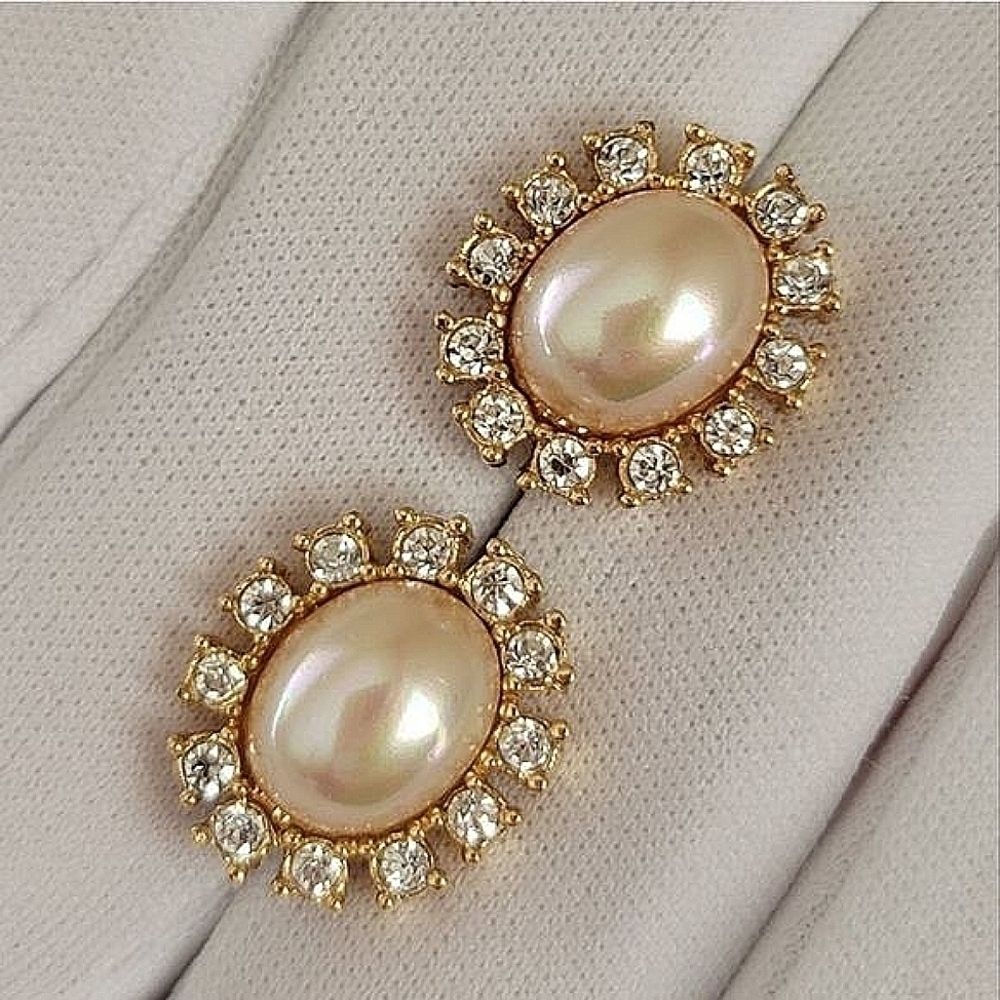 Earrings 𝅺Gold Tone Crystal & Faux Pearl Earrings #0041